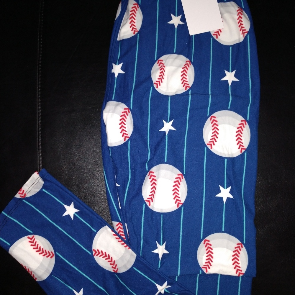 New with tag leggings $20